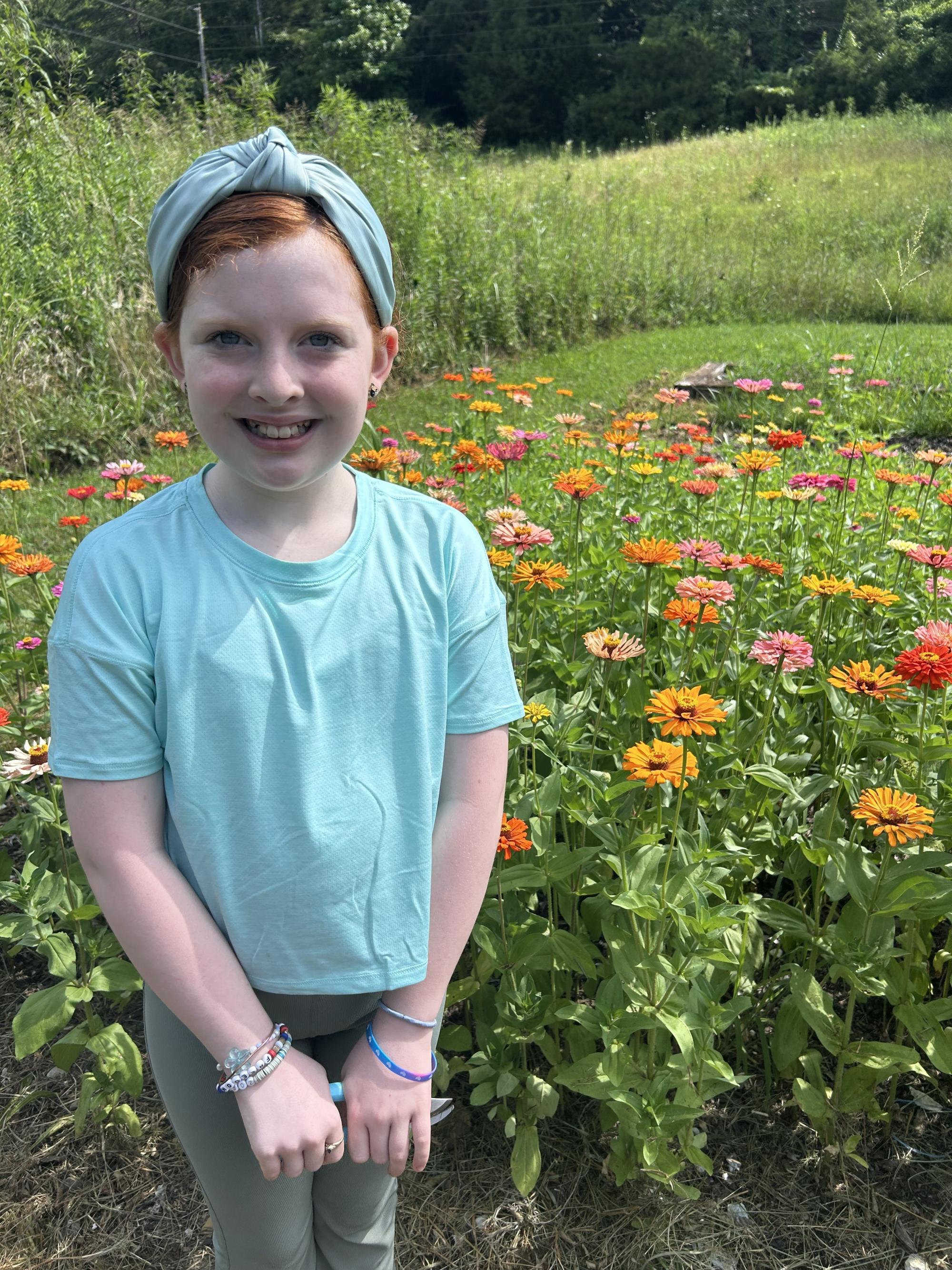 Zoey the Zinnia picker