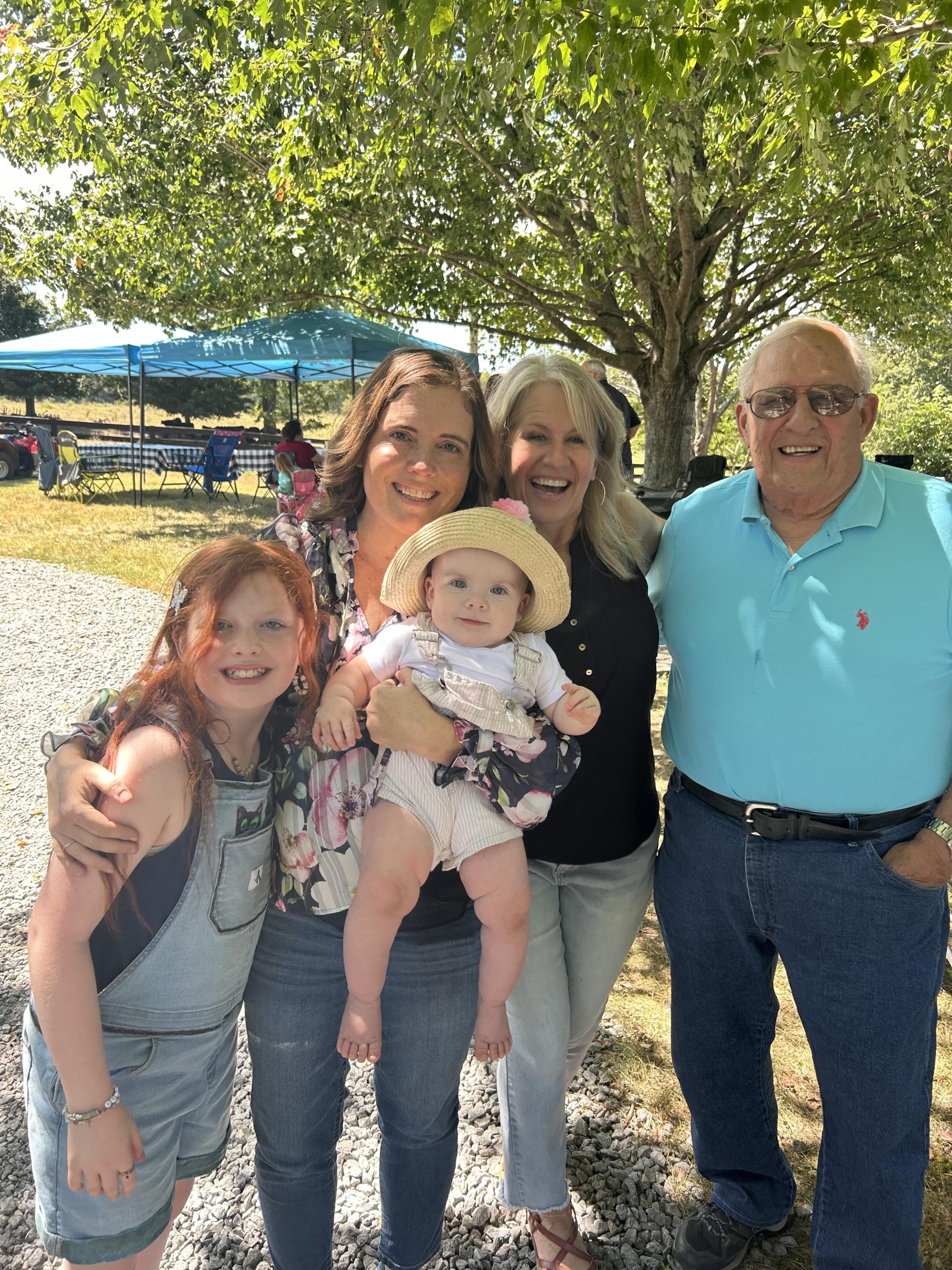 Mom, Zoe, Sophie, Danielle and Danny